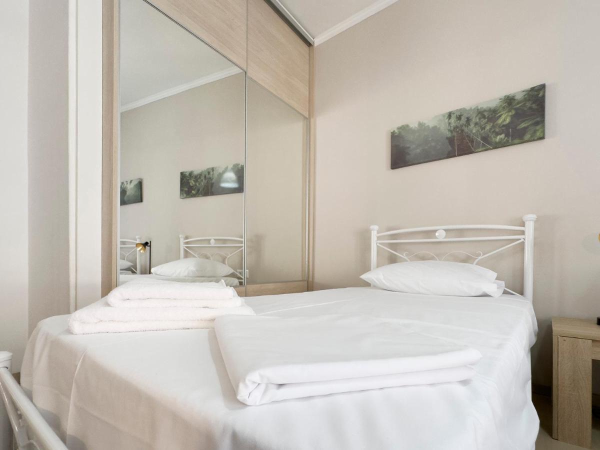 Mihail Voda Modern 55Sqm In Athens Daire Dış mekan fotoğraf